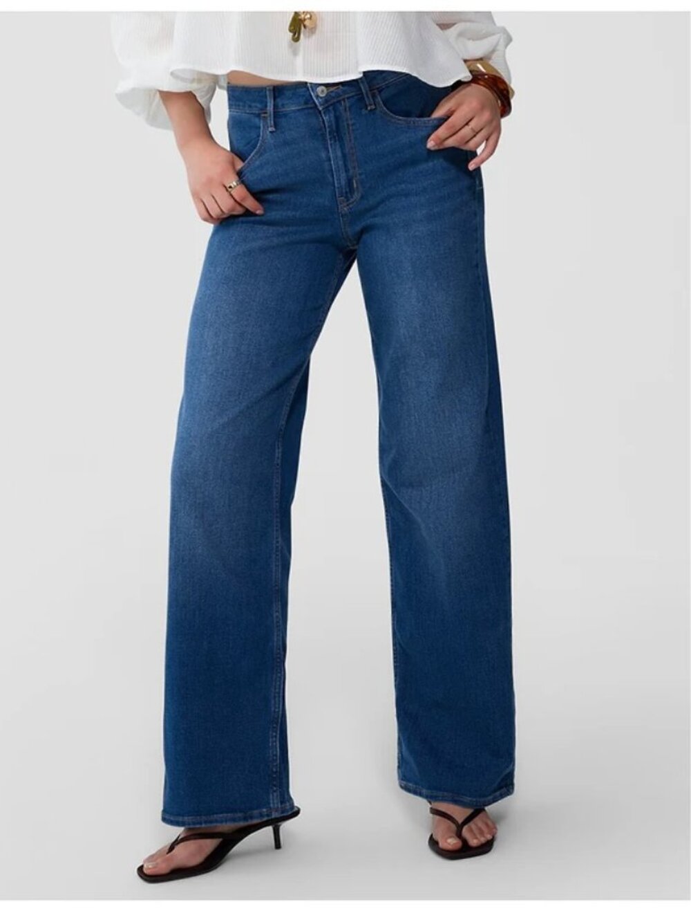 Old Navy High-Rise WOW Wide Leg Jeans Size 10 Tall